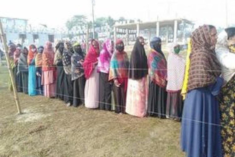 পৌরসভা ভোট শেষ, গণনা চলছে