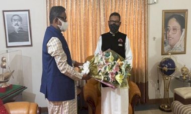 ওবায়দুল কাদেরের সঙ্গে দেখা করেছেন কাদের মির্জা