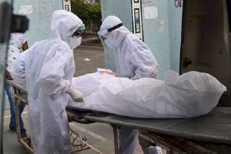 ফের বাড়ছে করোনায় মৃত্যু!